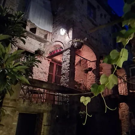 Del Capo ベッド・アンド・ブレックファスト カパンノリ