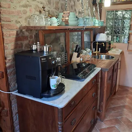 Del Capo Bed and Breakfast Capannori